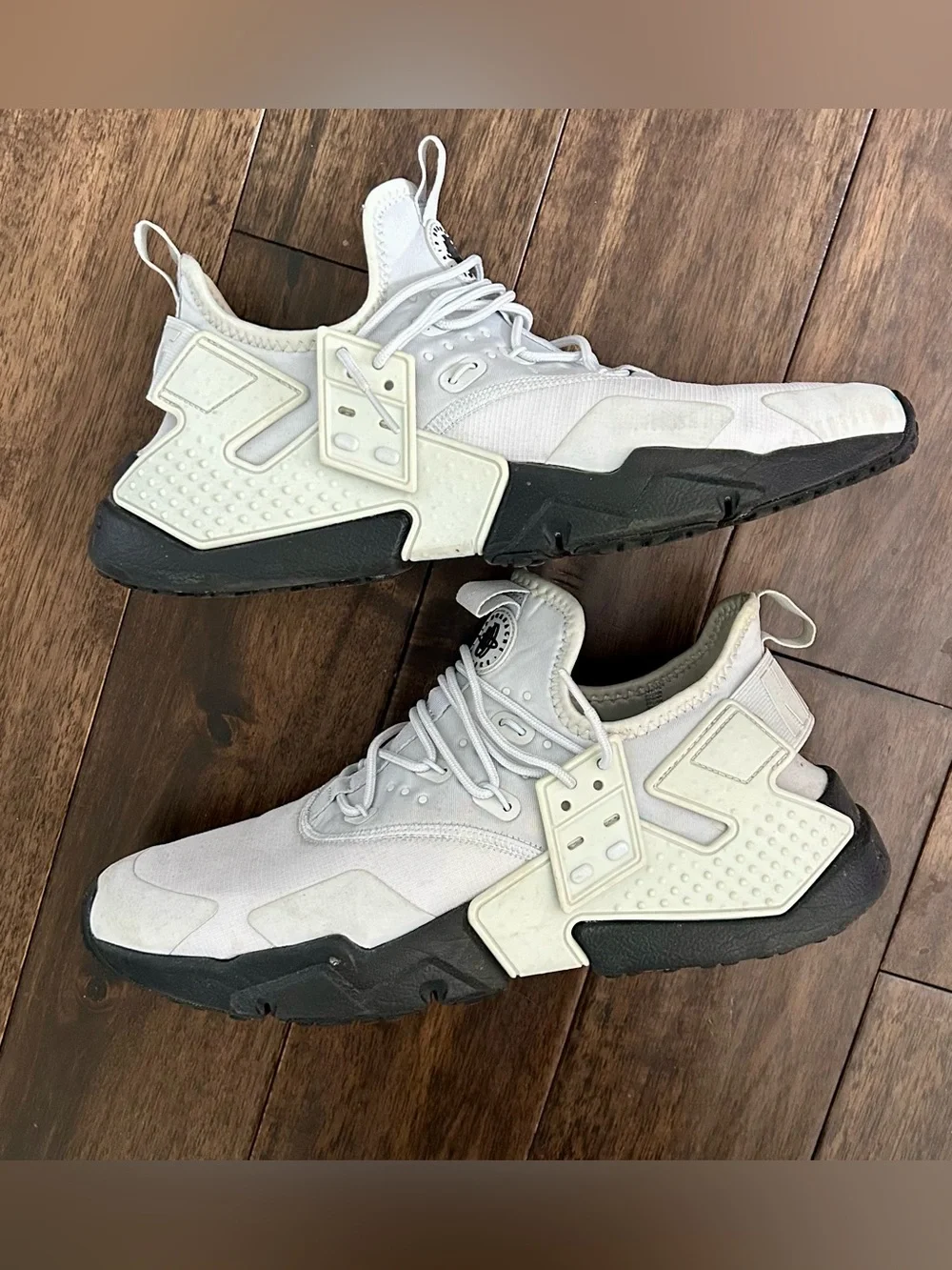 Nike Air Huarache Drift Gray White Black Men’s Sneakers Size 11.5